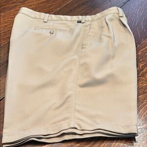 Dockers Men's Beige Flat Front Shorts